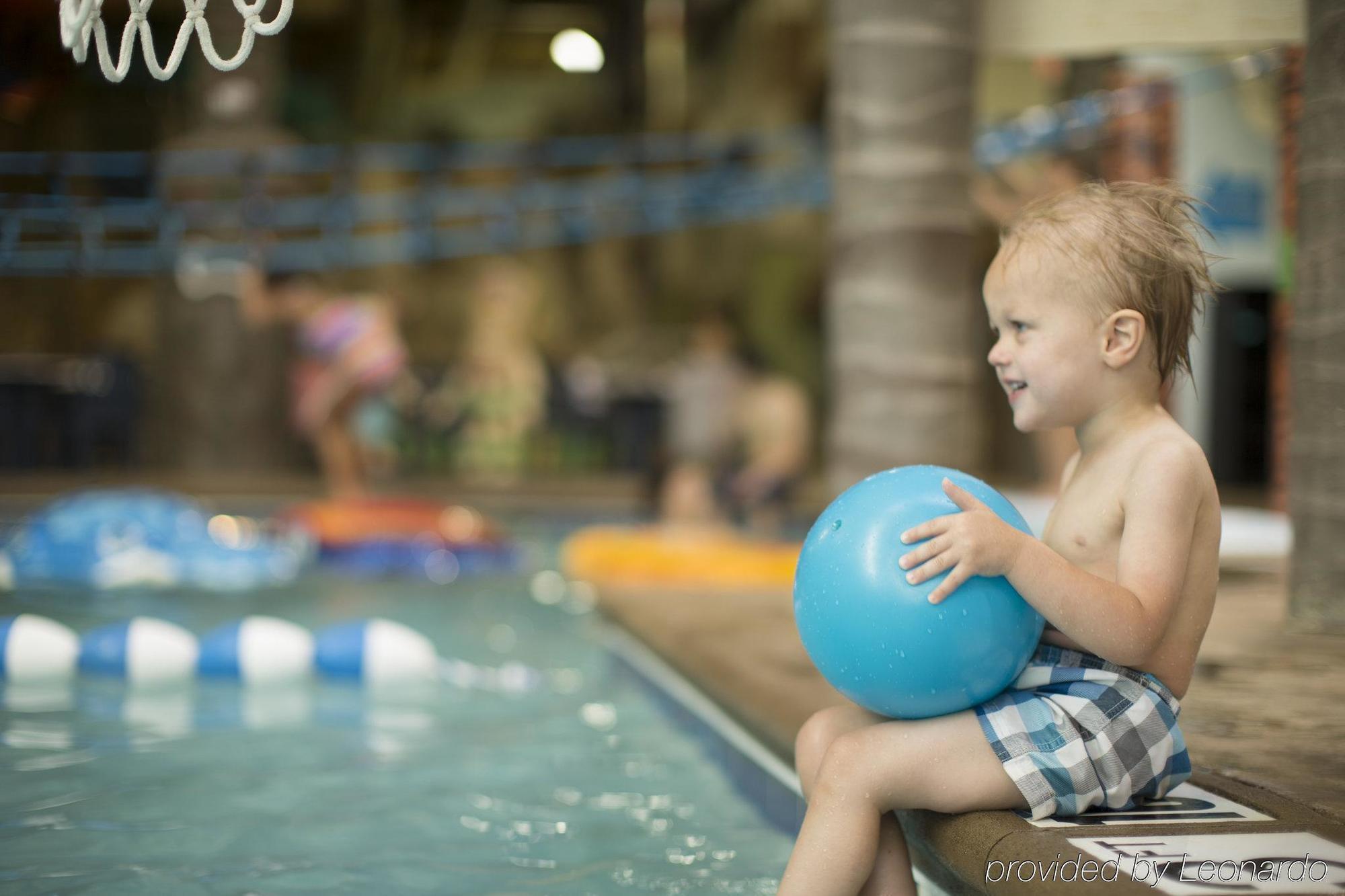 Edgewater Waterpark Hotel Duluth Exterior foto