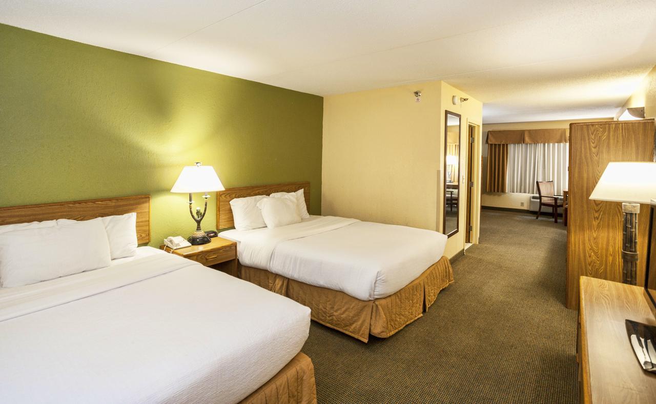 Edgewater Waterpark Hotel Duluth Exterior foto
